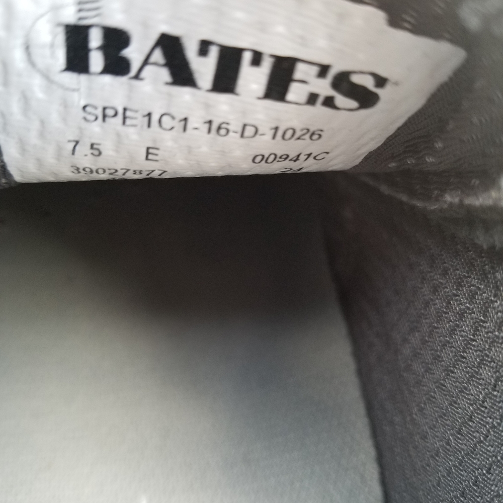 Bates High Gloss Oxford Shoe - Picture 9 of 14